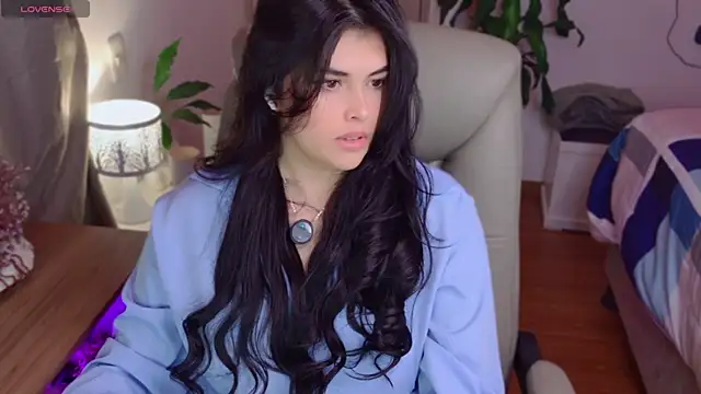 Alyaa s online show from May 2026 02:40:01 AM