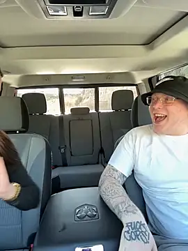 Snapshot of DoriDeluxe66 chatting on February 2025 01:22:01 PM DoriDeluxe66 online show from February 2025 01:22:01 PM