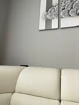 Snapshot of DoriDeluxe66 chatting on March 2025 02:23:02 PM DoriDeluxe66 online show from March 2025 02:23:02 PM