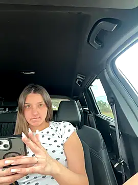 Snapshot of DoriDeluxe66 chatting on September 2025 02:33:02 PM DoriDeluxe66 online show from September 2025 02:33:02 PM