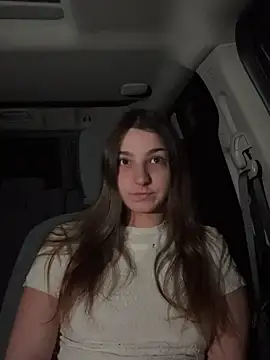 Snapshot of DoriDeluxe66 chatting on October 2025 09:57:01 PM DoriDeluxe66 online show from October 2025 09:57:01 PM