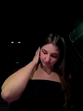 Snapshot of DoriDeluxe66 chatting on October 2025 10:45:01 PM DoriDeluxe66 online show from October 2025 10:45:01 PM