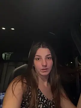 Snapshot of DoriDeluxe66 chatting on October 2025 06:30:01 PM DoriDeluxe66 online show from October 2025 06:30:01 PM