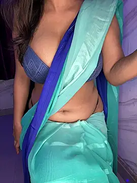 Snapshot of Ms_Divya chatting on July 2026 11:41:01 AM Ms Divya online show from July 2026 11:41:01 AM