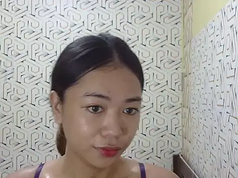 Snapshot of urfantacyjamaica chatting on April 2026 07:24:01 AM urfantacyjamaica online show from April 2026 07:24:01 AM