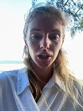 Snapshot of neighbours_love chatting on January 2025 09:40:01 AM neighbours love online show from January 2025 09:40:01 AM