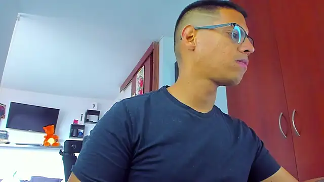  John Boy  online show from January 2026 01:04:02 PM