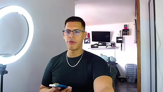  John Boy  online show from April 2026 07:11:02 PM