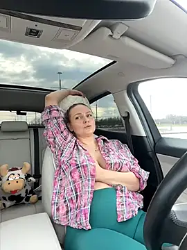 Bondgirl 013 online show from January 2025 09:28:01 AM