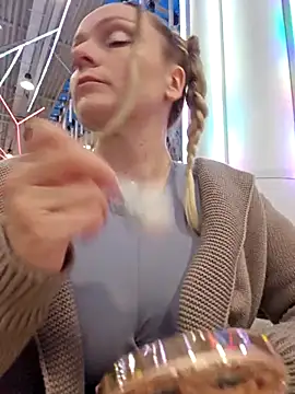 Bondgirl 013 online show from December 2025 01:51:01 PM