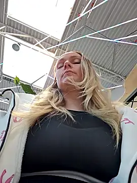 Bondgirl 013 online show from January 2026 01:28:02 PM