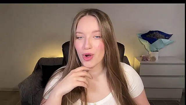 EvaMaddison online show from March 2026 03:54:02 AM