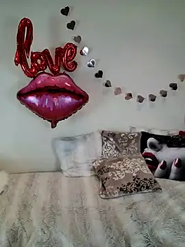 AureliaDoux online show from February 2025 02:42:01 PM