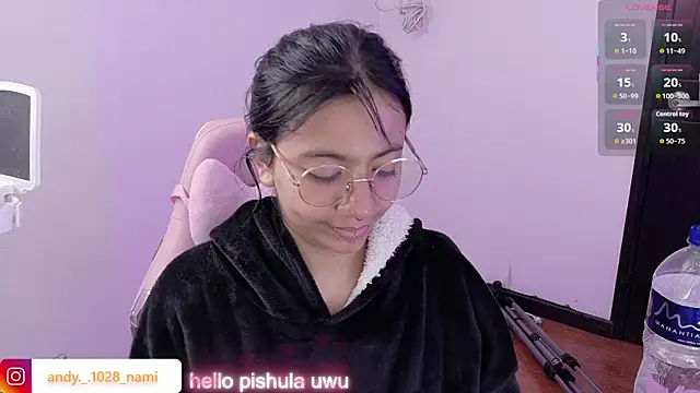 Snapshot of Nami_usagi chatting on June 2026 01:14:01 PM Nami usagi online show from June 2026 01:14:01 PM