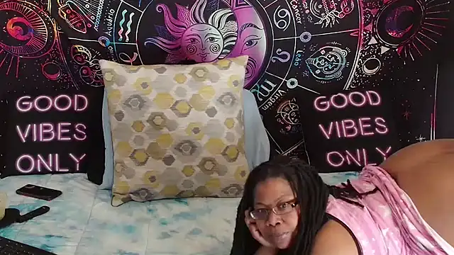 RenaeCumsAlot online show from January 2025 08:15:02 PM