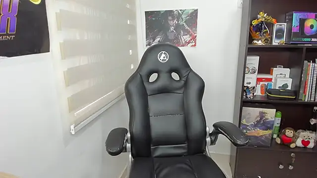 Snapshot of SIXXTOLOVE18 chatting on March 2025 07:06:02 PM SIXXTOLOVE18 online show from March 2025 07:06:02 PM