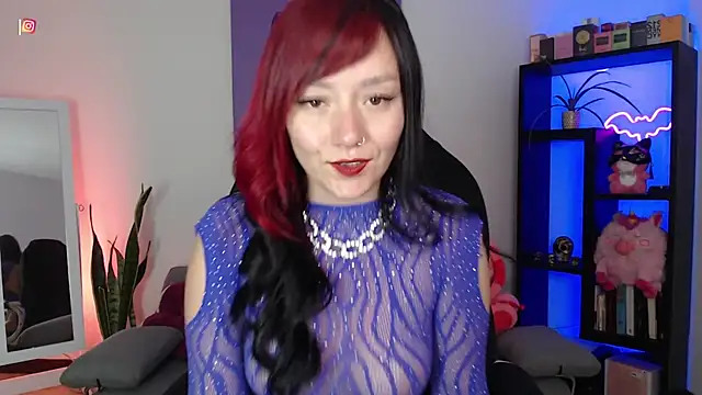 Snapshot of S_Lilith_ chatting on April 2026 10:10:02 PM S Lilith online show from April 2026 10:10:02 PM