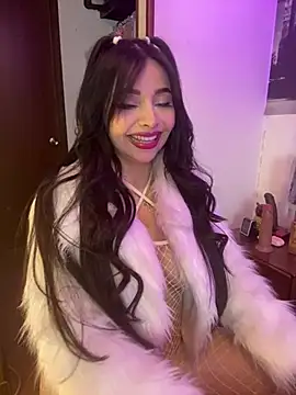 KateLatorre online show from January 2025 11:12:02 PM