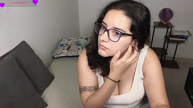 blue  moon  online show from March 2026 04:02:02 AM