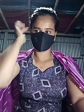 Snapshot of Sexy-Binita chatting on February 2026 01:33:01 AM Sexy-Binita online show from February 2026 01:33:01 AM