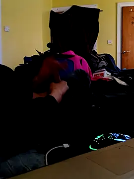 jonekjohnypl online show from April 2026 05:32:02 AM