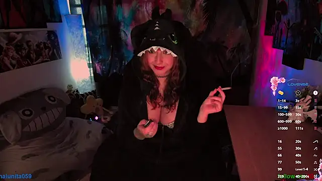 emma luna59 online show from October 2025 08:32:01 PM