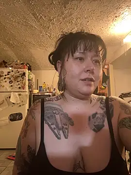 Snapshot of evacheers chatting on February 2026 09:43:01 AM evacheers online show from February 2026 09:43:01 AM