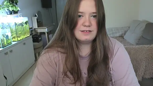 remirann  online show from September 2025 12:21:02 PM