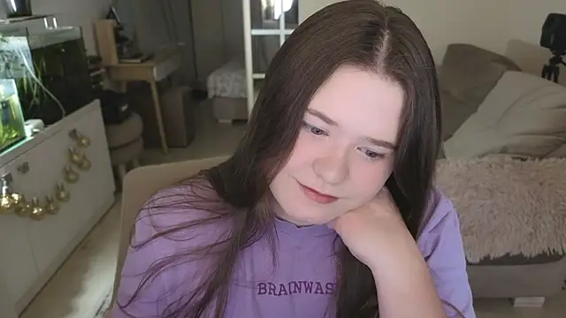 Snapshot of remirann_ chatting on March 2026 01:06:02 PM remirann online show from March 2026 01:06:02 PM