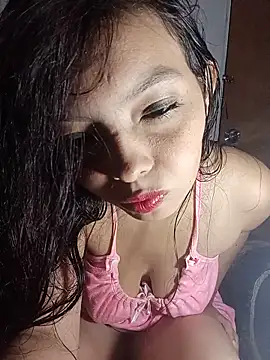 Melanymartinez105 online show from May 2026 02:41:02 AM