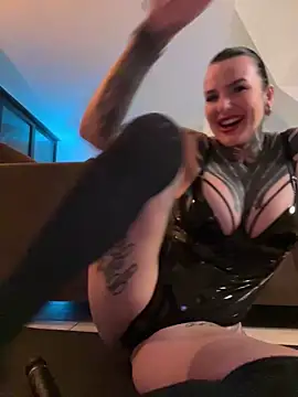 InkedBiitch online show from February 2025 06:47:02 PM