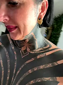 InkedBiitch online show from September 2025 06:13:02 AM