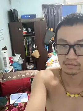 Exposedsian online show from April 2026 04:17:02 AM