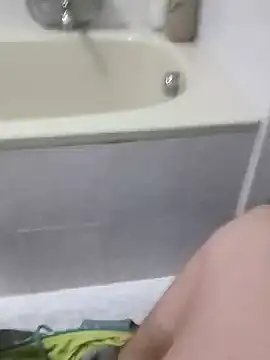 Snapshot of manuel9428 chatting on February 2025 10:15:01 PM manuel9428 online show from February 2025 10:15:01 PM