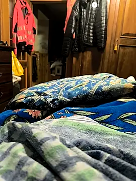 Snapshot of manuel9428 chatting on March 2026 09:26:01 AM manuel9428 online show from March 2026 09:26:01 AM