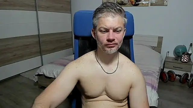 RobbyShawz online show from May 2026 04:09:02 AM
