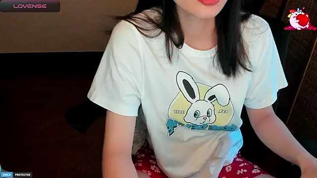 Snapshot of Ayase_momo chatting on July 2026 10:25:02 PM Ayase momo online show from July 2026 10:25:02 PM