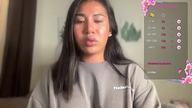 Snapshot of Alaia_Pope chatting on July 2026 11:32:02 PM Alaia Pope online show from July 2026 11:32:02 PM