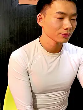 Snapshot of asiahot_liam chatting on February 2025 03:30:02 PM asiahot liam online show from February 2025 03:30:02 PM