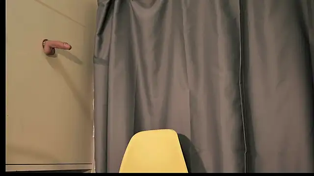 Snapshot of asiahot_liam chatting on November 2025 11:33:02 AM asiahot liam online show from November 2025 11:33:02 AM