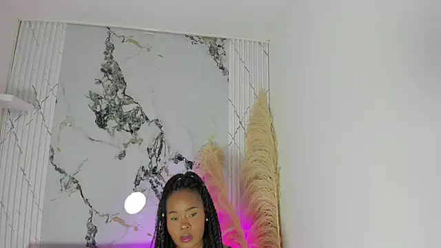 Rianamanson online show from May 2026 05:02:01 AM