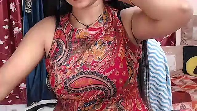 Snapshot of Naiaa-mylove chatting on June 2026 05:45:01 AM Naiaa-mylove online show from June 2026 05:45:01 AM