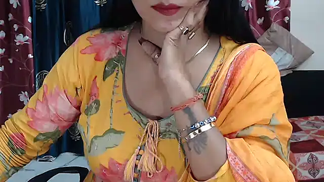 Snapshot of Naiaa-mylove chatting on July 2026 09:34:02 AM Naiaa-mylove online show from July 2026 09:34:02 AM