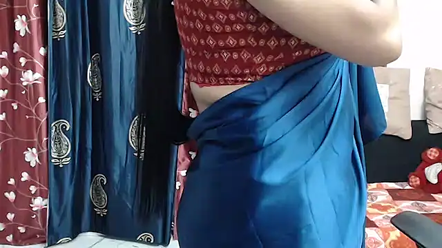 Snapshot of Naiaa-mylove chatting on July 2026 06:48:02 AM Naiaa-mylove online show from July 2026 06:48:02 AM