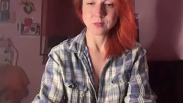 Snapshot of Nikky_Divine chatting on December 2025 08:05:01 PM Nikky Divine online show from December 2025 08:05:01 PM