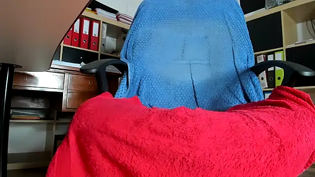 leccaleccafiga online show from December 2024 07:00:02 PM
