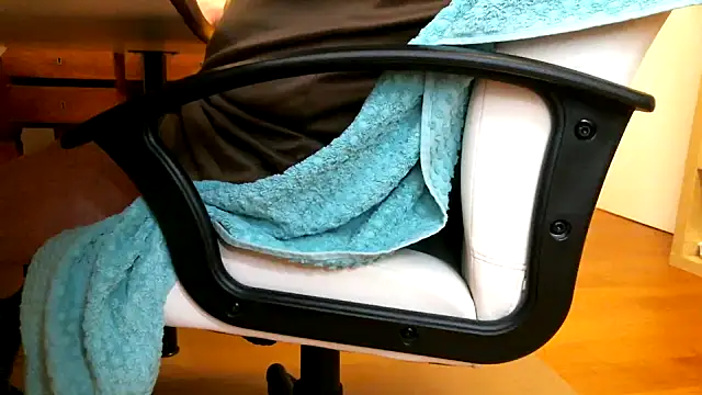 leccaleccafiga online show from March 2026 11:26:02 AM