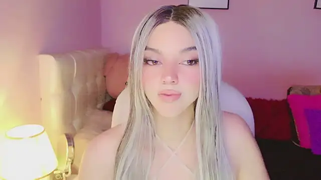 Snapshot of EvaEvangeline chatting on July 2026 08:43:01 AM EvaEvangeline online show from July 2026 08:43:01 AM