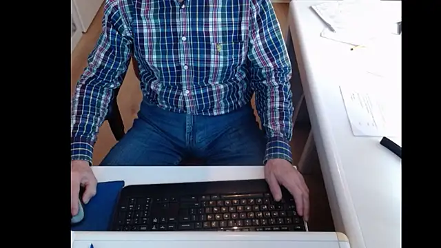 Snapshot of dutchpornking chatting on February 2025 09:19:01 AM dutchpornking online show from February 2025 09:19:01 AM