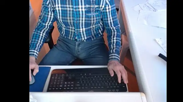 Snapshot of dutchpornking chatting on February 2025 07:45:02 AM dutchpornking online show from February 2025 07:45:02 AM